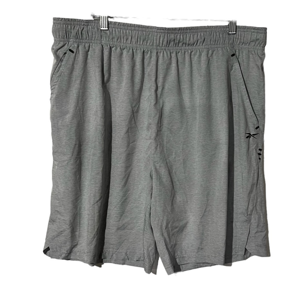 Reebok Men’s Athletic Shorts Gray Size XL Loose